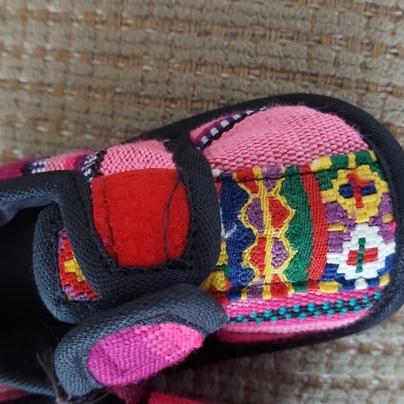 Baby booties. Size 10 - Picture 4 of 4